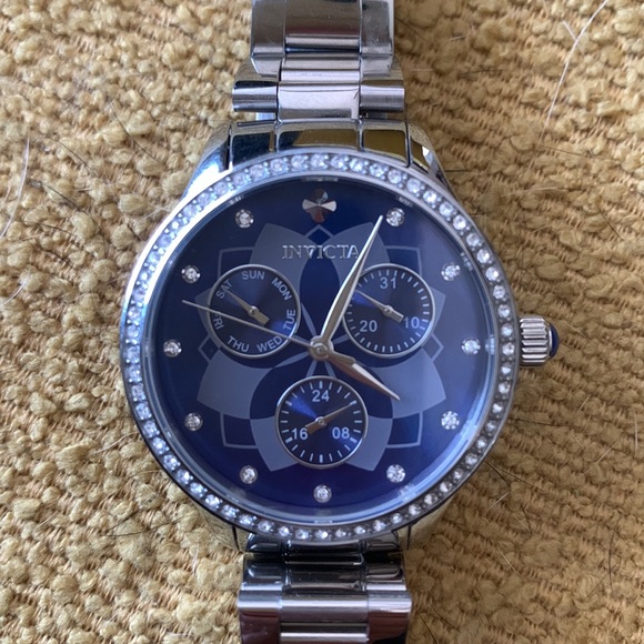 Invicta Women's Blue Wildflower Quartz Watch, Silver, 29091 - Picture 9 of 13